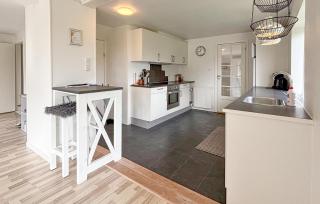 2 Bedroom Awesome Home In Hobro - 6
