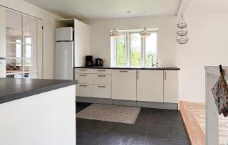 2 Bedroom Awesome Home In Hobro - 5