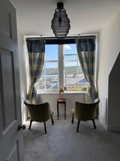 Renovated 2 bed maisonnette overlooking River Deveron - 9