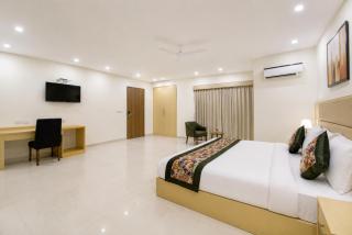 Hotel Capitol Pride International-With Airport Drop or Pickup - 1