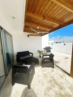 Villa Juana Private Pool Villa Near Downtown with BBQ - 7