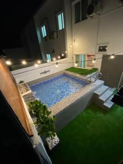 Rr Ceria Kota Seribong with Private Pool - 2