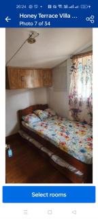 Sevenne Inn Tarusan Transient House - 8
