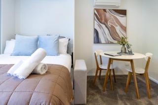 Bright and Inviting Studio Near South City Mall - 5
