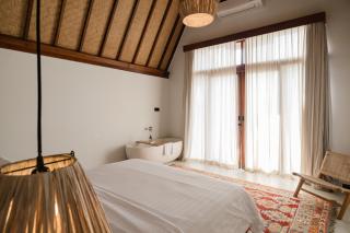 Treetop 2 - Scenic Bingin villa w master loft & sunrise views - 6