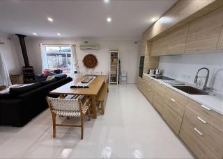 Haven at Hardwicke | Absolute Beachfront - 8
