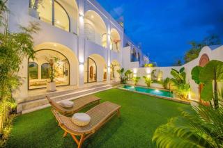 Unu Villas - Mediterranean 2BR With Rooftop & Pool - 0