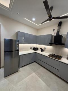 Paul's Stay 3BHK Luxury Home in Mohali - 9