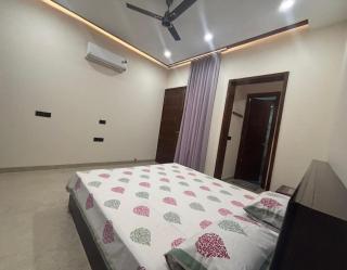 Paul's Stay 3BHK Luxury Home in Mohali - 6