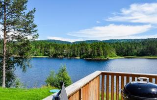 Stunning Home In Hornnes With House Sea View - 3