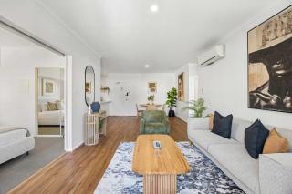 Executive Apt - 2BR 1BA w Parking - 7