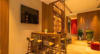 Borrman Hotel Zhanjiang Wuchuan Jinsha Plaza - 6