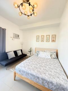 King Hanchō Bnb's - West Jones Residences! - 2