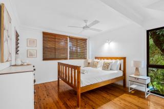 20 Yarrong Road Close to Cylinder Beach - 1