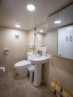 2BR Entire House near KSPO DOME ㅣSleeps 6ㅣ Olympic Park - 6