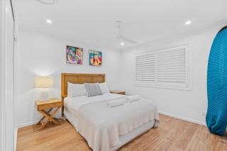 Driftwood on Home Beach - Absolute Beachfront - 9