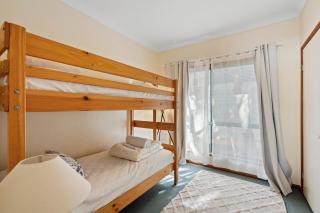 Tuckeroo + sleeps 10 + central - 7