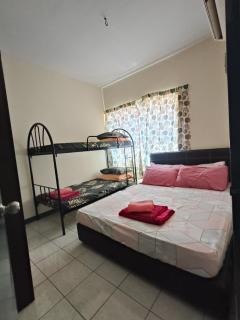 D' Aqiela Gayang Homestay Tuaran - 1