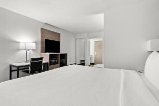 Baymont Inn & suites by Wyndham Ardmore I-35 - 3