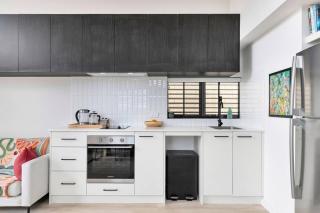 Pet Friendly Funky Coastal Loft Off street parking - 5