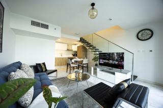 Bloomfields 1BR Duplex in Raha Lofts 2 - Raha - 8