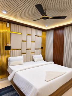 Hotel Ayansh - 1