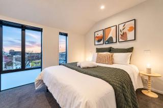 Triple Treat on Fitzgerald - Your 3-BR Getaway - 9
