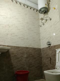 Premium Room near BIEC, IKEA, Nagasandra Metro - 2