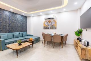Homlee-Shanti 3BHK-Elevator-Parking-Central DEL - 4