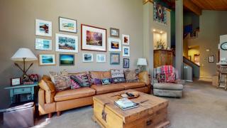 Snowcreek IV #545 condo - 3