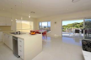 Ocean View Oasis at Fingal Bay - 3