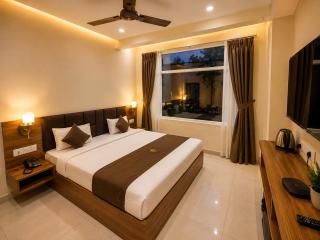 Hotel Urban Residency, Near Prayagraj Junction - 2