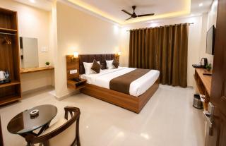 Hotel Urban Residency, Near Prayagraj Junction - 9