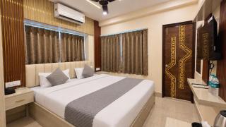 Executive Inn - The Bay Suites - 2