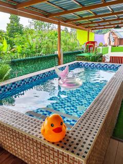 Indah Villa Pool Homestay, Batu Gajah - 6