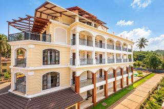 Luxurious Villa with Private Swimming Pool, Kids Pool, Games, Private Parking - 0