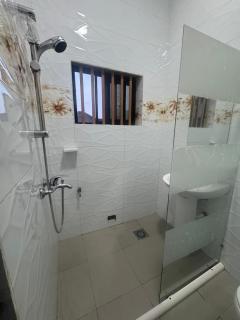 Cotonou prestige suite - 4