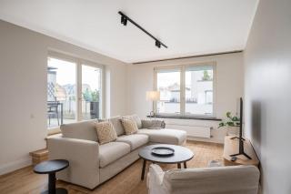 Huge terrace, Embassy Area, Prestigious Location - Charming Retreat by Innorental - 0