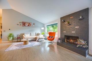 6 Mi to Vancouver Waterfront! Modern Extended Stay - 5