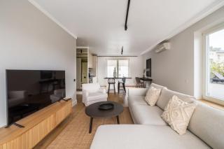 Huge terrace, Embassy Area, Prestigious Location - Charming Retreat by Innorental - 8