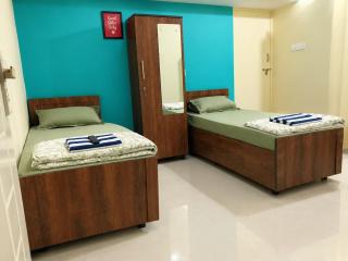 Premium Room near BIEC, IKEA, Nagasandra Metro - 0