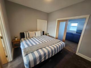 Lion House, Seafront Apartments - 6