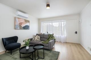 Newly Renovated Geelong Serviced Apartments by Short & Long Stays - 7