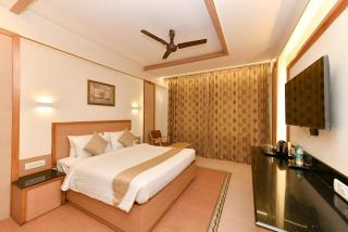 Hotel Roopa - 9