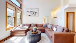 Snowcreek 880 Condo - 3