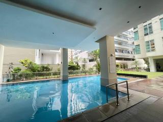 Elegant 4BR penthouse in BGC - 1