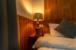 The Mountain Hideout Cafe & Home Stay - 3