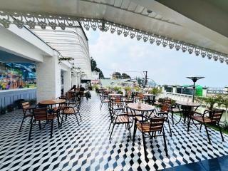 THE RETREAT, DARJEELING - 8