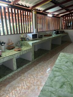 Lemont Resort - 4