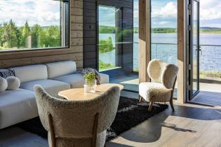 The Lakeview by Hilla Villas - 5